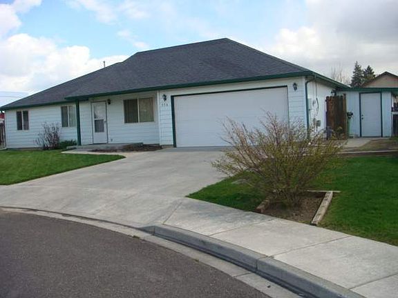 3rd image of 356 NE Kingwood Pl
