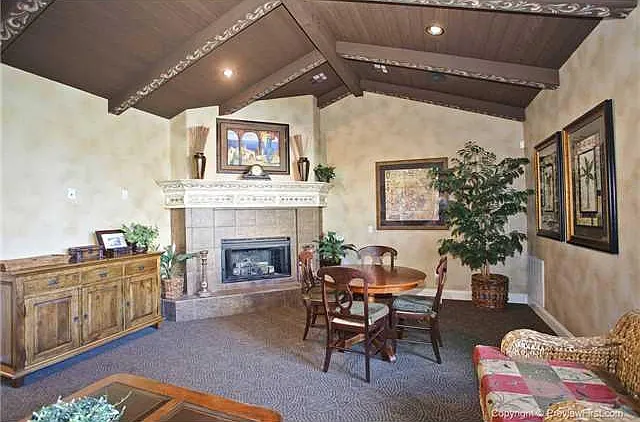 840 Almond Rd — Photo 21