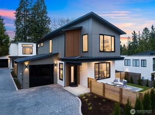 11014 104th Ave NE, Kirkland, WA 98033