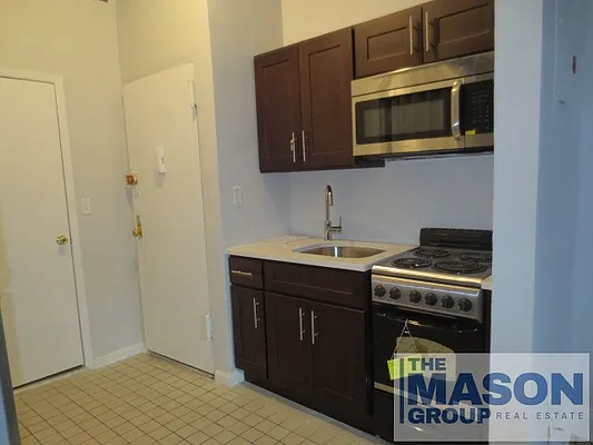 Rented by Mason Group LLC | media 23