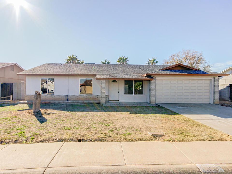 1st image of 4933 W Michelle Dr