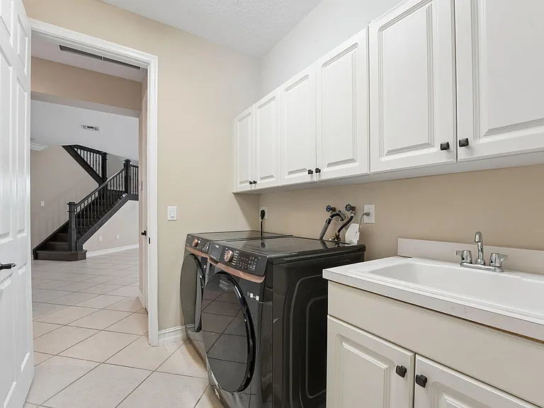 8256 Savara Streams Ln — Photo 45
