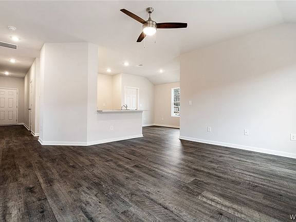 4th image of 14293 Aster Ln