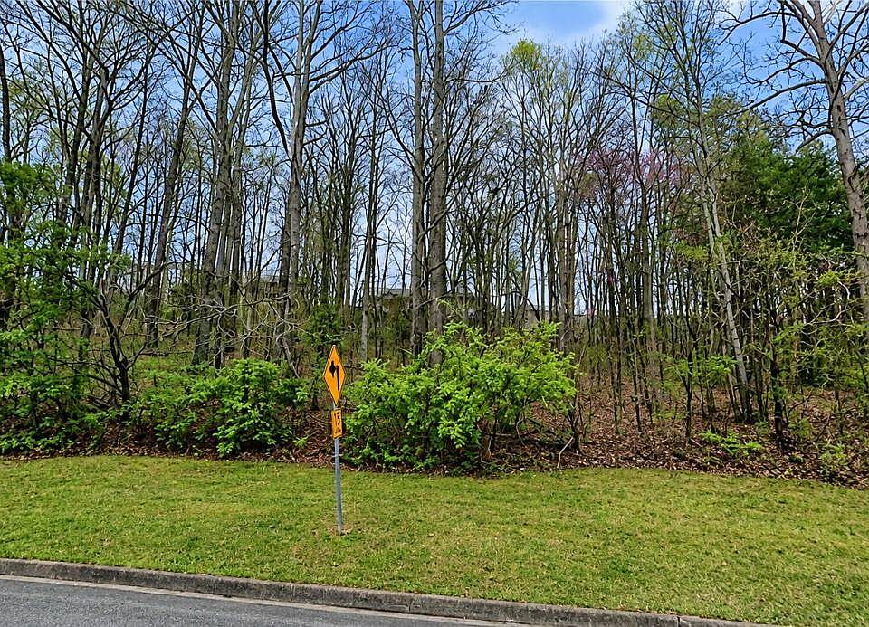 1st image of 0 Hendrix Dr