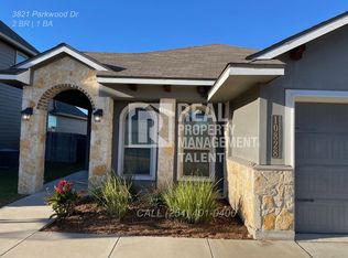 10828 Burnham Dr, Waco, TX 76708