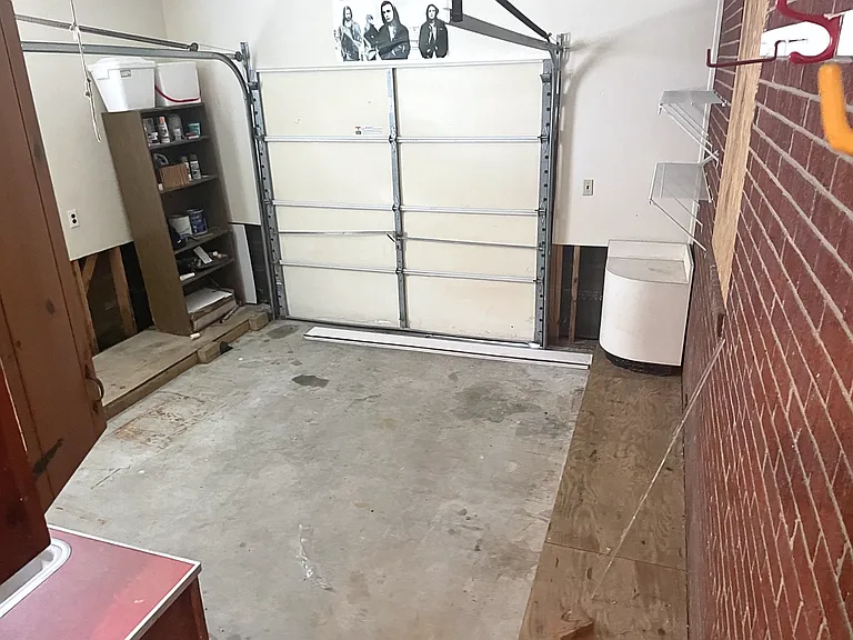 224 Wood Dale Dr — Photo 12