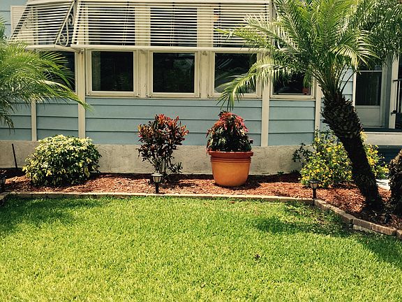 4th image of 1295 S. Indies Circle