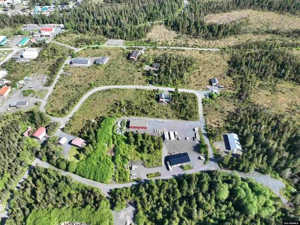 137 Arness Heights Dr, Petersburg, AK 99833
