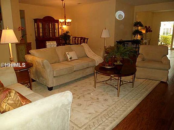 4th image of 58 Redtail Dr