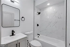 2061 N 8th St #3 — Photo 8