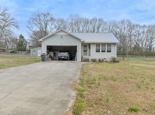 48 Williams St, Lyerly, GA 30730
