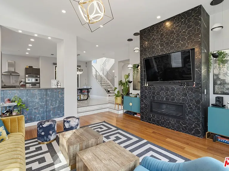 12911 Bluff Creek Dr — Photo 6