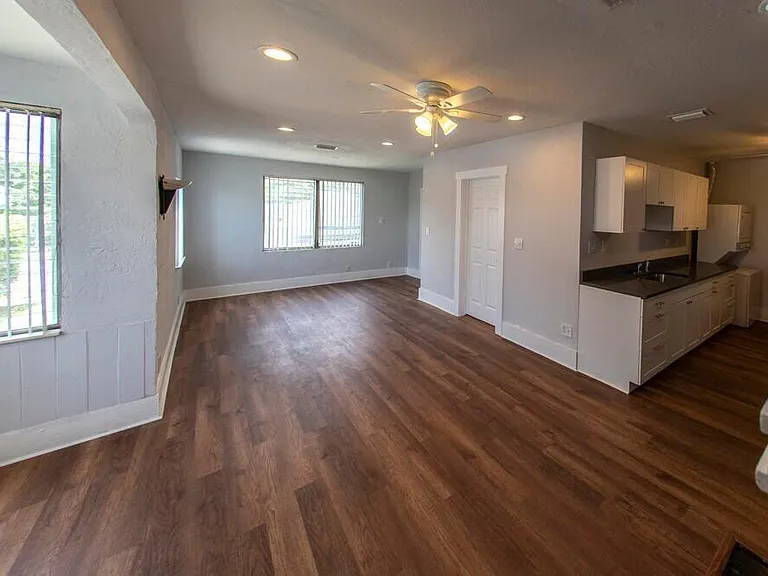 4116 Virginia Ter #A — Photo 23