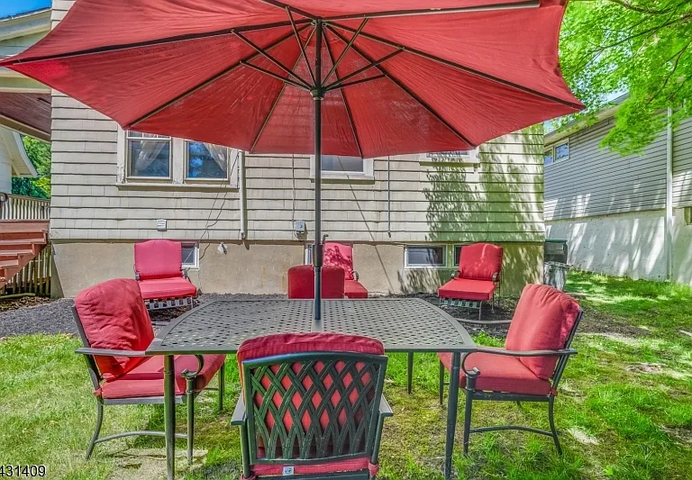 366 Gregory Ave — Photo 36