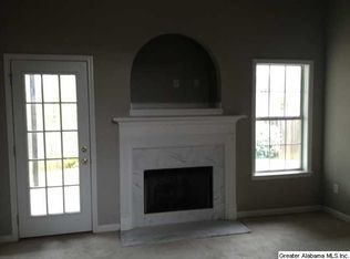 2031 Kerry Cir, Calera, AL 35040