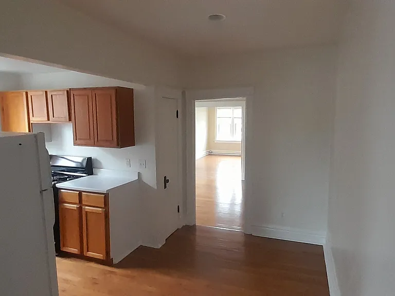 3148 Magnolia Ave #2W — Photo 10