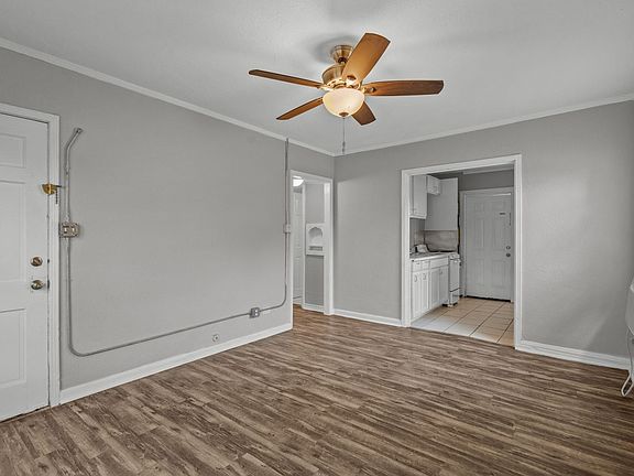 5th image of 814 3rd Ave N #2
