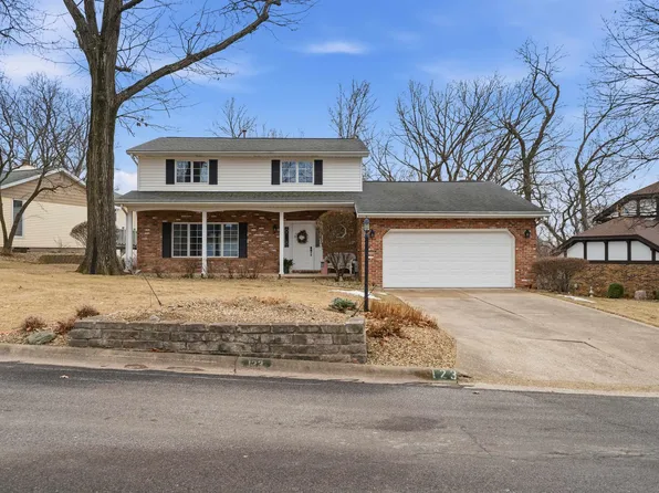 123 Royal Vista Dr, East Peoria, IL 61611