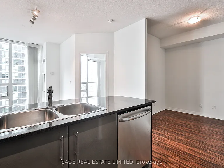 16 Yonge St #2711 — Photo 25
