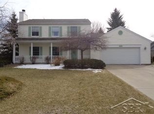 6629 Vista Dr, Saginaw, MI 48603