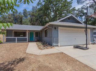 1310 Branstetter Ln, Redding, CA 96001