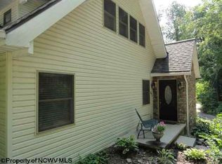 47 Horton Ln, Morgantown, WV 26508