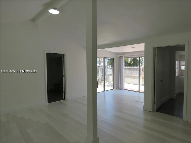 1937 Taylor St #1 — Photo 6