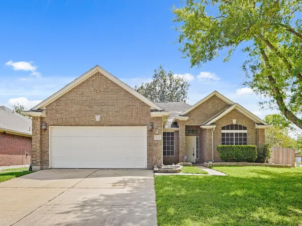 3519 Stratford Plaza Ln, Sugar Land, TX 77498