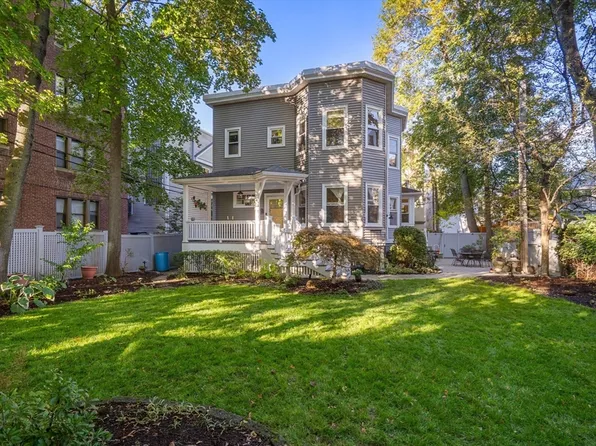 59-59 Ellery St #R, Cambridge, MA 02138