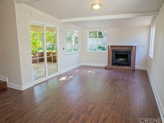 4th image of 8529 Matilija Ave