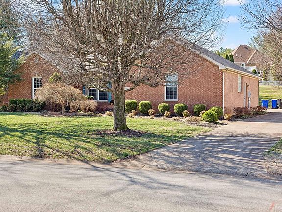 2nd image of 1517 Greenmeadow Ct