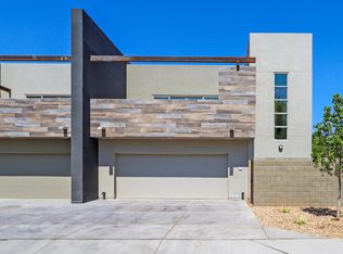 701 Alcalde Pl SW, Albuquerque, NM 87104