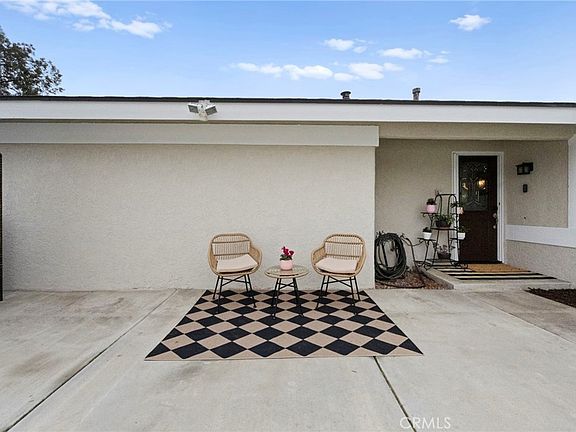 3rd image of 6141 Bluffwood Dr