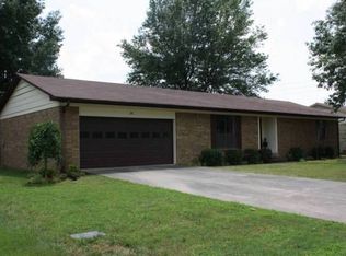 35 Cattail Rd, Searcy, AR 72143