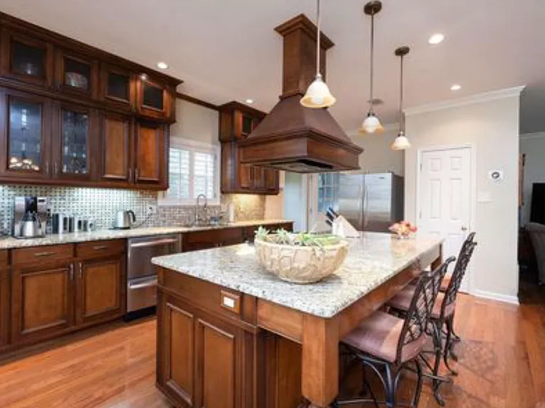 20 Carrollton Ct — Photo 12