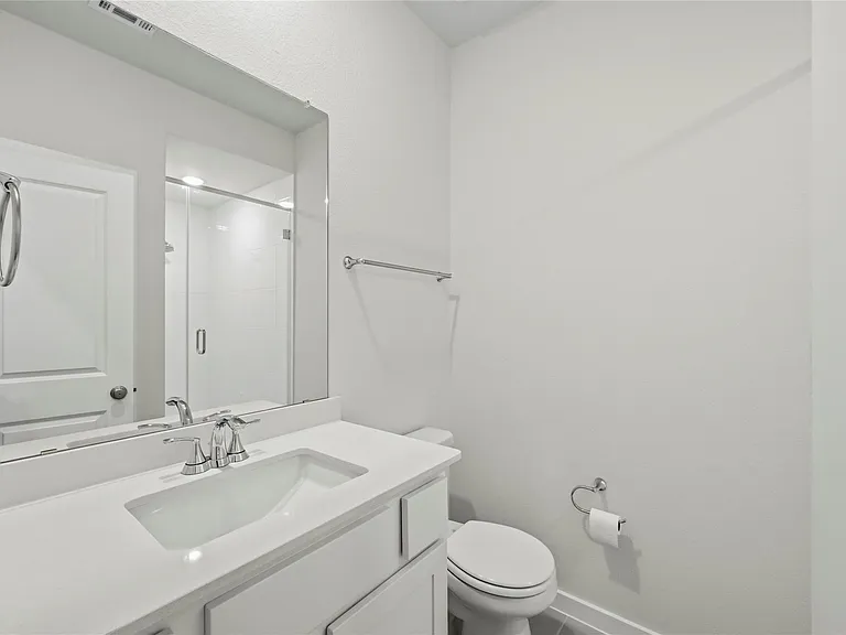 29821 Ellwood Ln — Photo 7