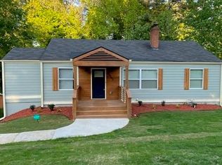 2880 Blount St, East Pt, GA 30344