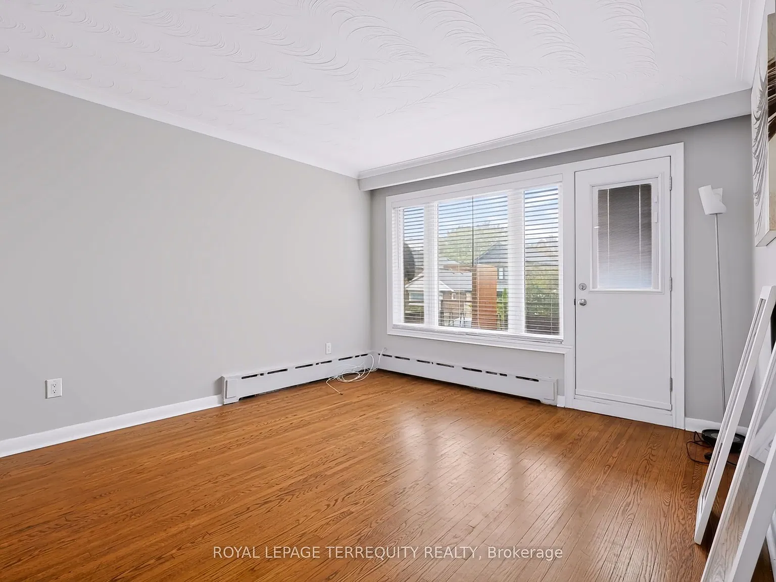 2 bed, $2,400 — Photo 3