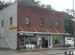 62 S Main St, Granite falls, NC 28630