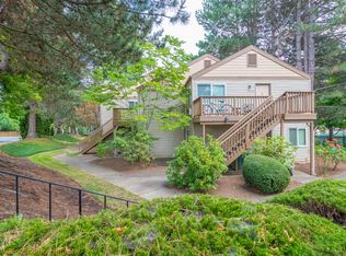 12078 SW Conestoga Dr, Beaverton, OR