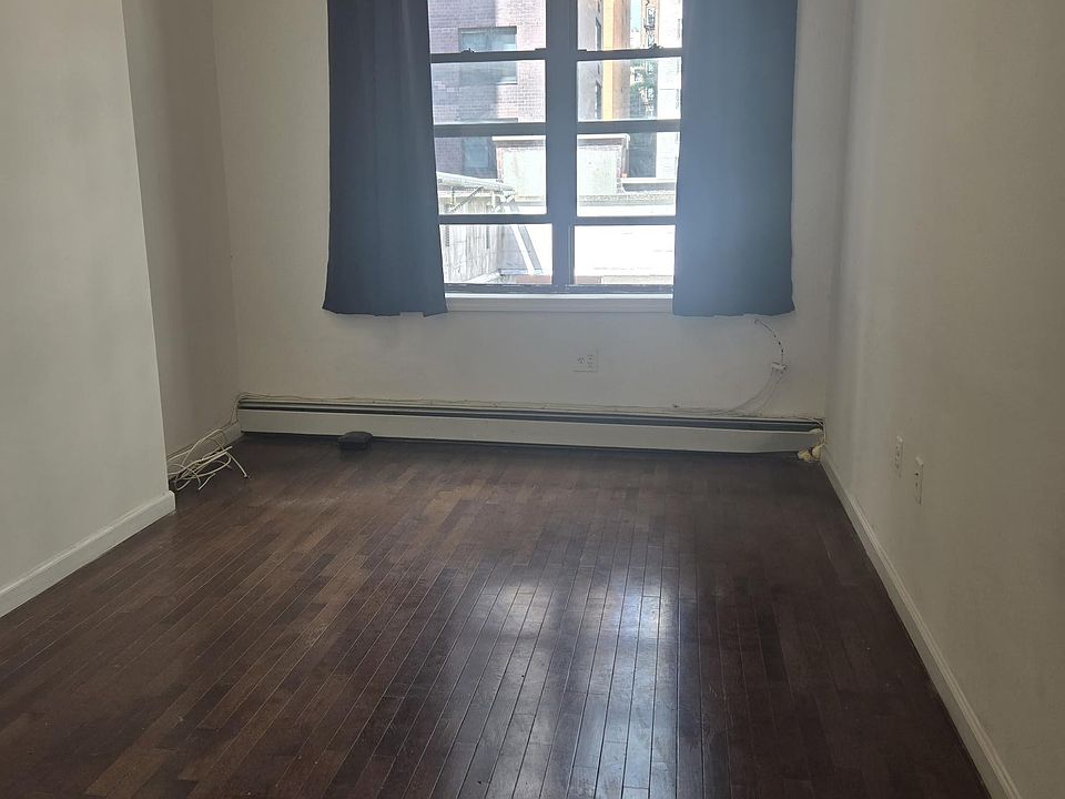 2nd image of 155 E 33rd St APT 3R