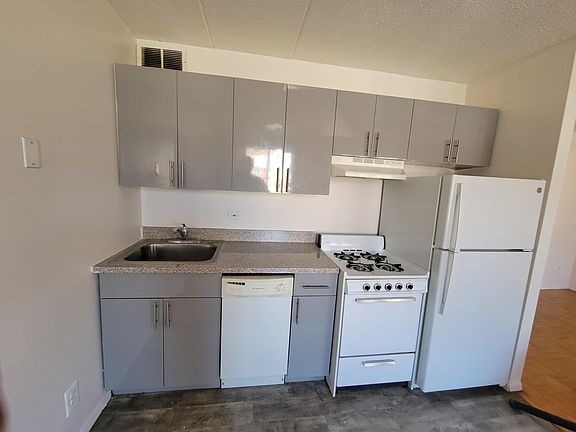 5th image of 14084 34th Ave #2C