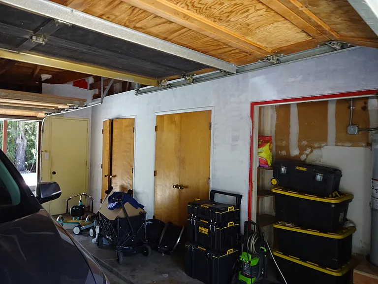 943 Oak Ave — Photo 13