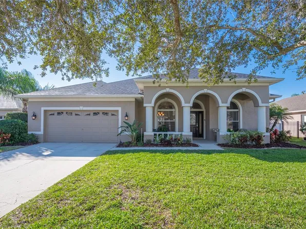 17606 Archland Pass Rd, Lutz, FL 33558