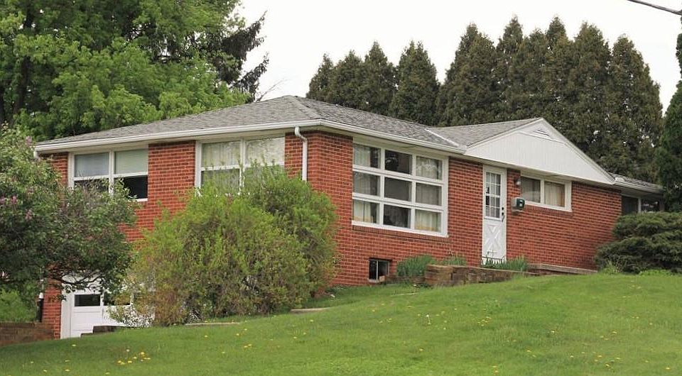 1st image of 235 Kinkel Ave