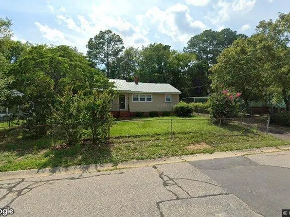 1617 Gilmore St, Fayetteville, NC 28301