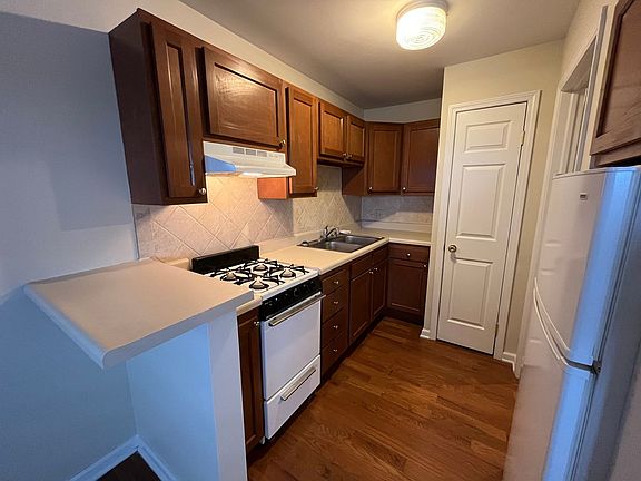 3rd image of 29 Olentangy St #B-5