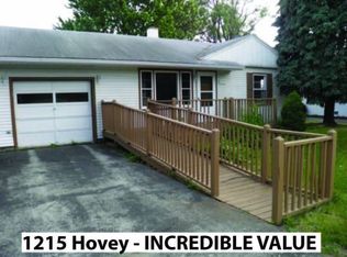 1215 Hovey Ave, Normal, IL 61761