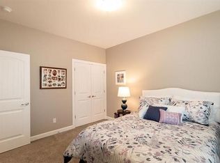 417 N Winnie Way, Lawrence, KS 66049