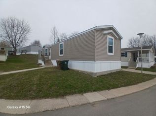 5 Rustic Pkwy #135, Madison, WI 53713